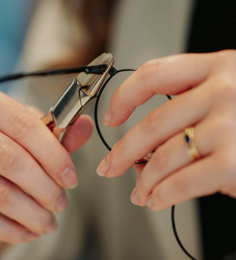 Wir sorgen für Brillen mit den passenden Pflegetipps und Serviceleistungen Barth Optik