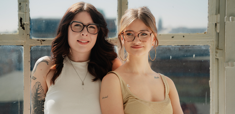 LEBE DEINE WEIBLICHKEIT - MIT DEINER NEUEN ENNY-BRILLE!