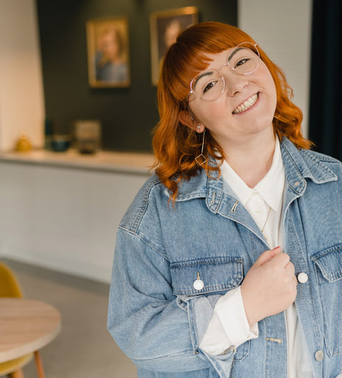 Augenoptikermeisterin bei Barth Optik in Hohenstein-Ernstthal kompetent und liebevoll