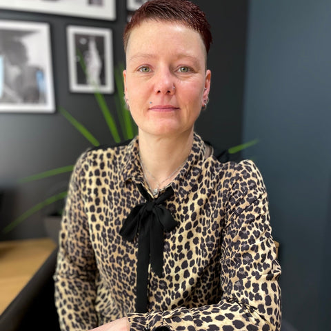 Cathleen, Raumpflegerin bei Barth Optik.