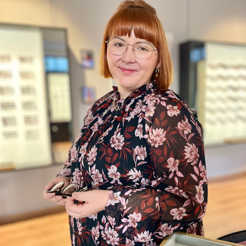 Nicole, Augenoptikermeisterin bei Barth Optik in Lichtenstein.